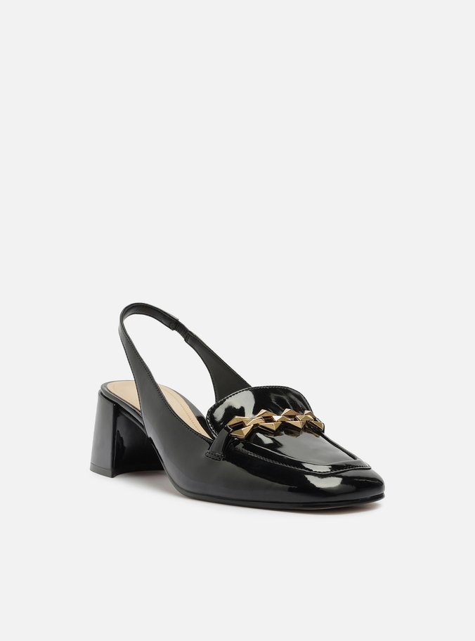 Loafer Preto Verniz Salto Bloco Metal Triângulo