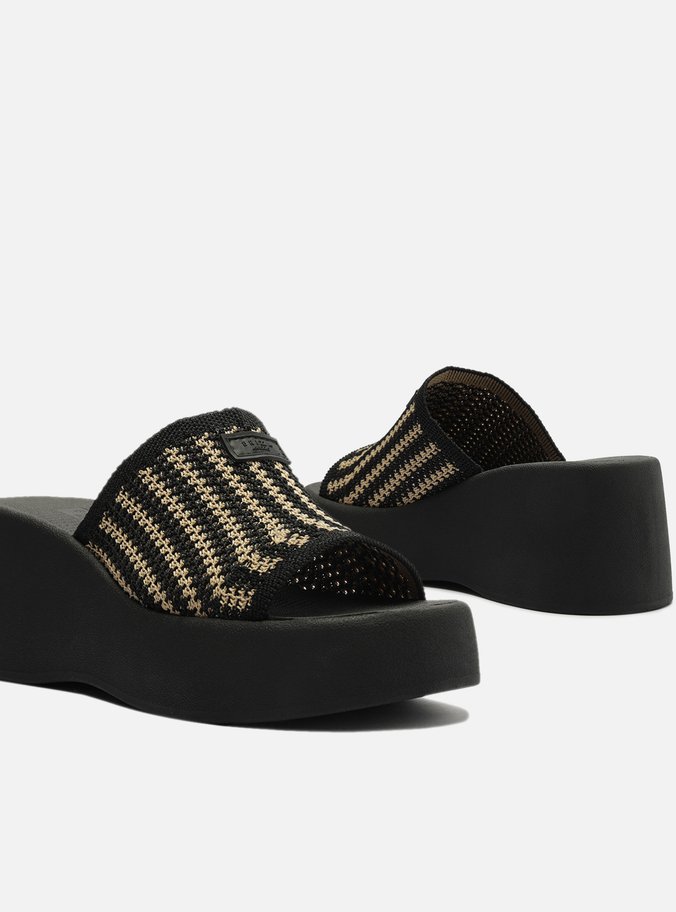 Tamanco Preta Crochê Flatform Barcelona
