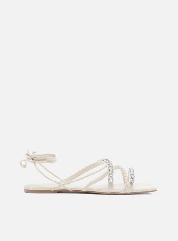 Sandália Off-White Salto Rasteiro Tiras Pedrarias