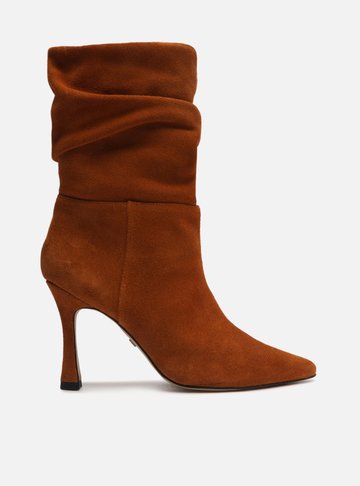Bota Marrom Acamurçada Cano Médio Slouchy