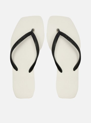 Chinelo de Dedo Multineutro Square Tiras Pretas