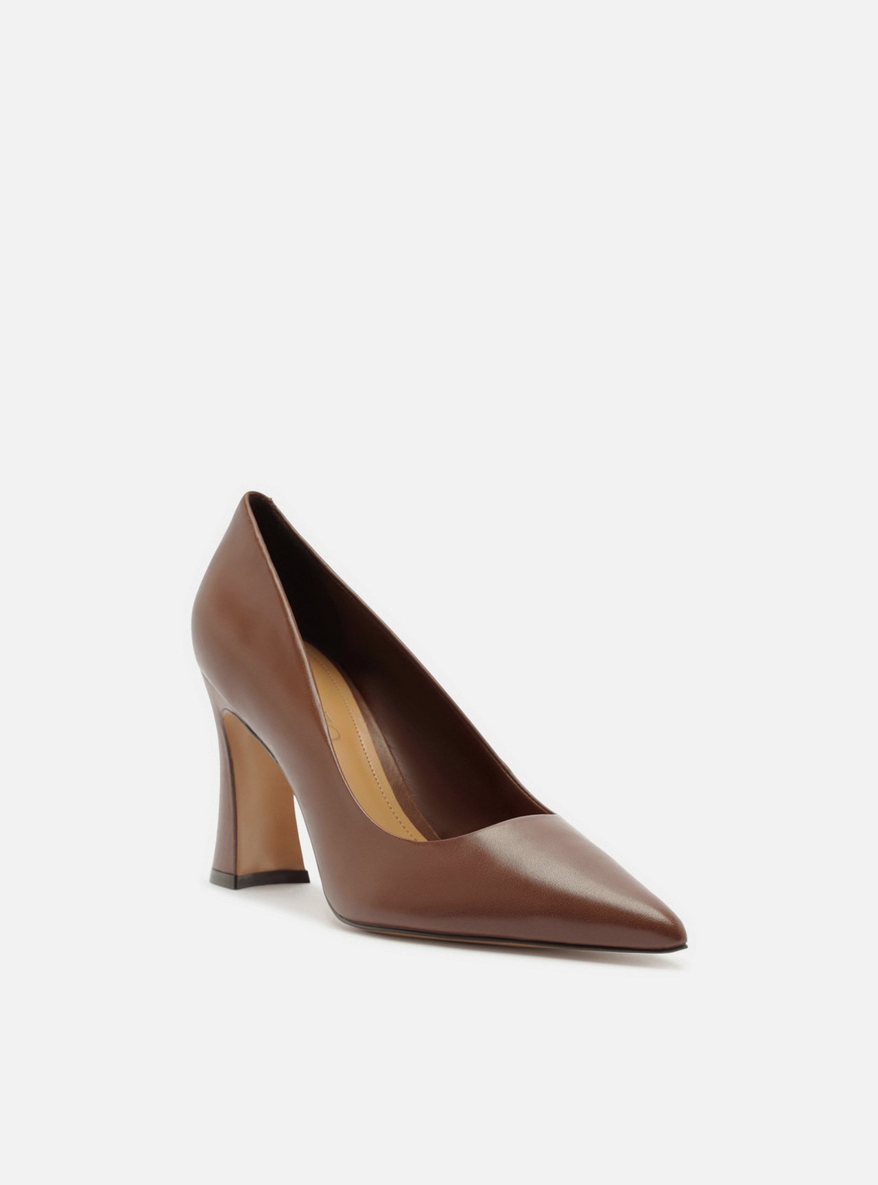 Scarpin Marrom Couro Salto Alto Bloco Flare — foto 2