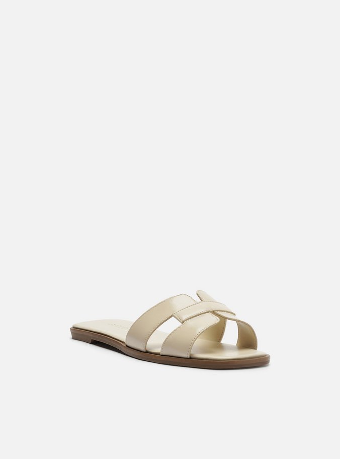 Rasteira Off-White Couro Bico Quadrado Tiras