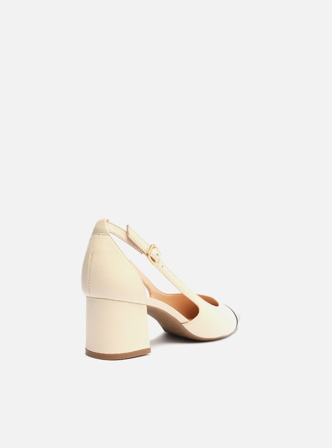Scarpin Off-White Couro Aberto Cap Toe Verniz