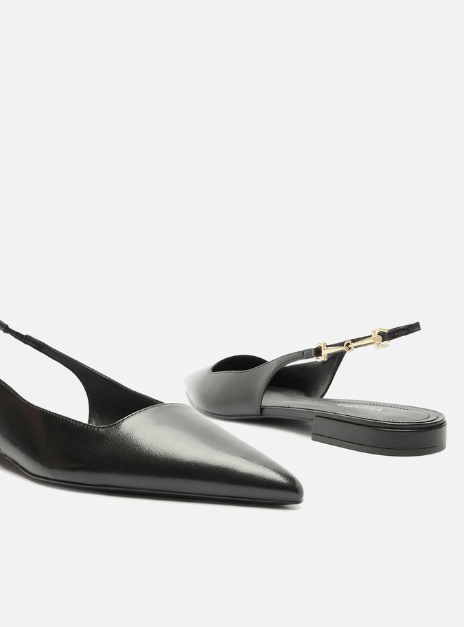 Sapatilha Preta Couro Slingback Detalhe Metal