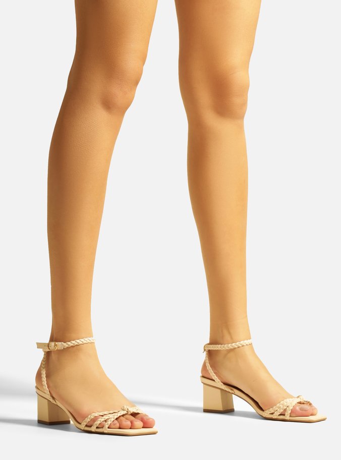 Sandália Off-White Salto Bloco Trançada Nó