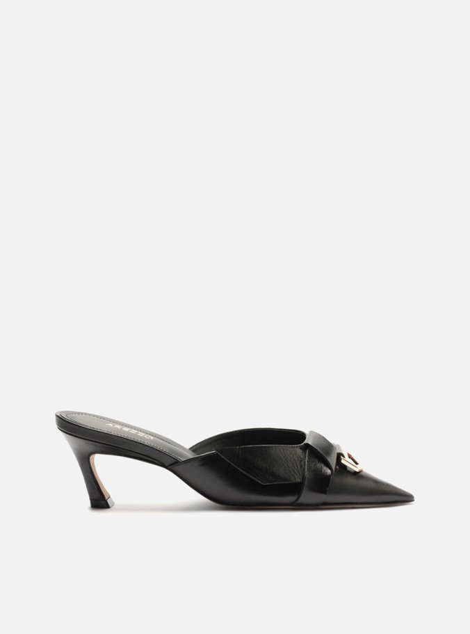 Mule Preto Couro Bico Fino