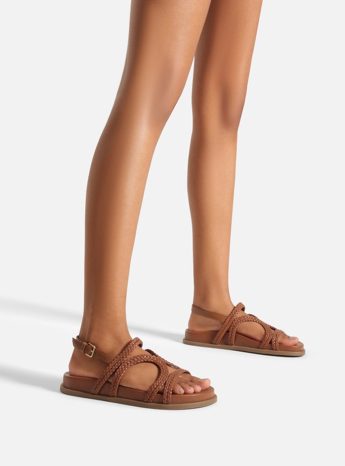 Sandália Papete Marrom Tiras Trançadas