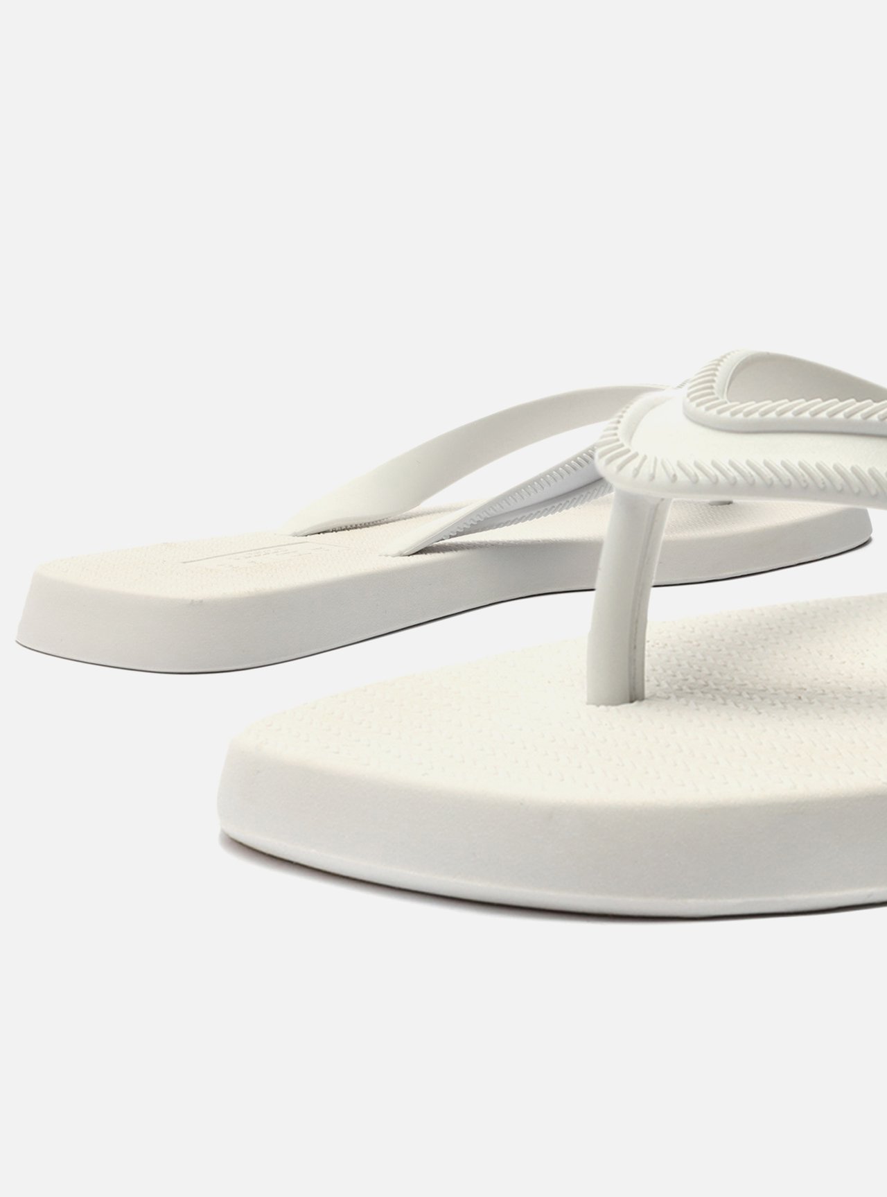 Sandália Papete Branca Flatform Tira V Brizza — foto 4