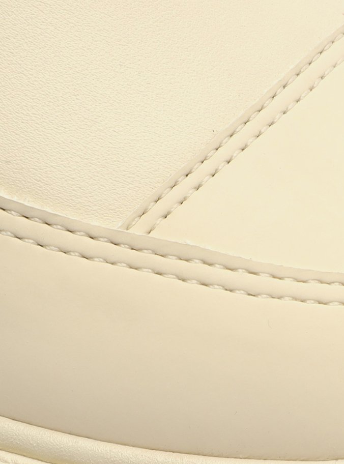 Bota Infantil Chelsea Off-White Tratorada