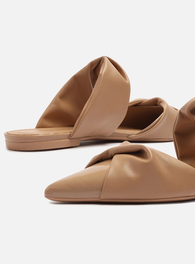 Mule Nude Tiras Torcidas