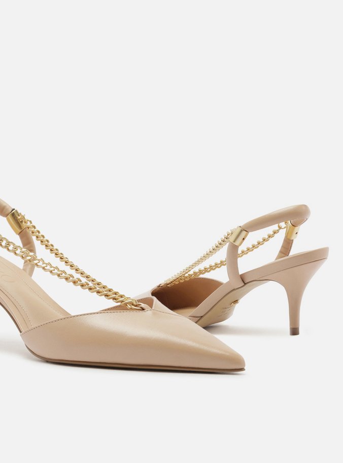 Scarpin Bege Couro Salto Baixo Corrente Esther