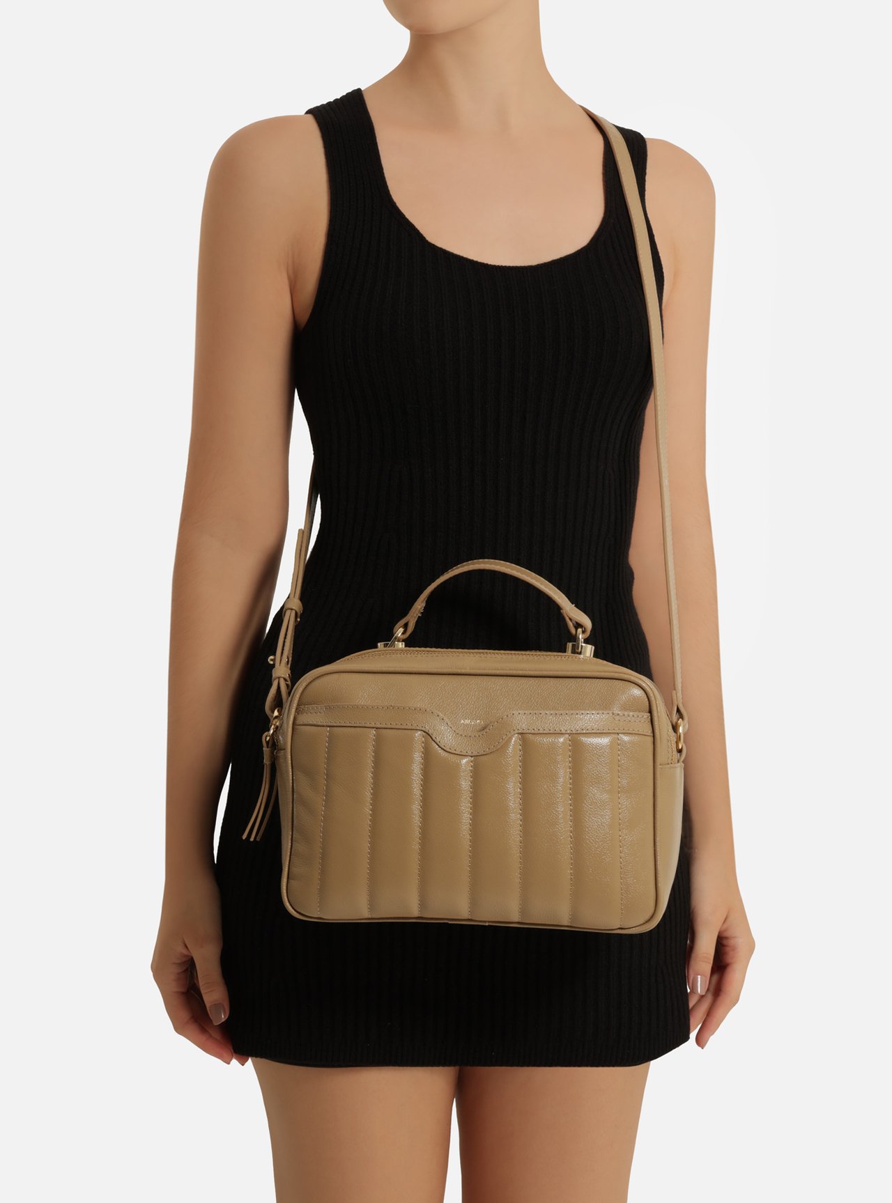 Bolsa Tiracolo Cinza Couro Francine Média — foto 6