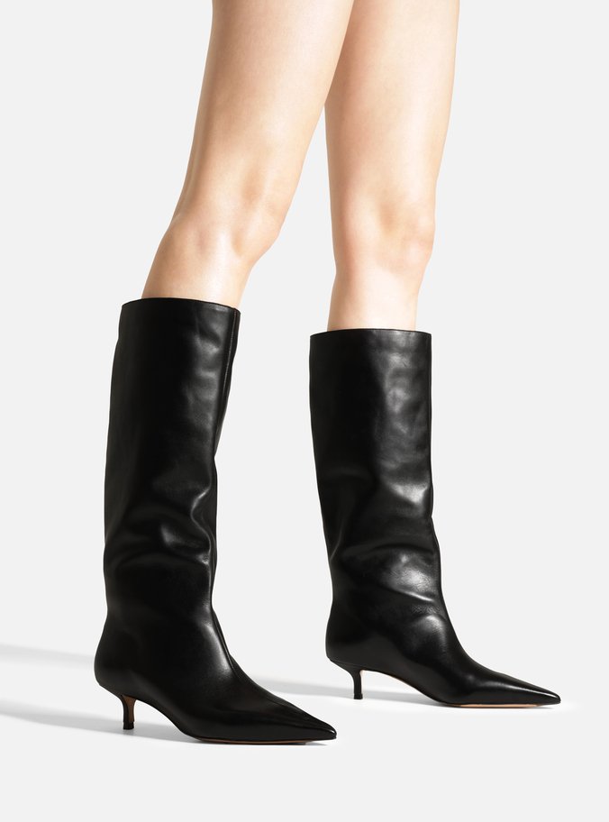 Bota Preta Couro Salto Kitten Cano Longo