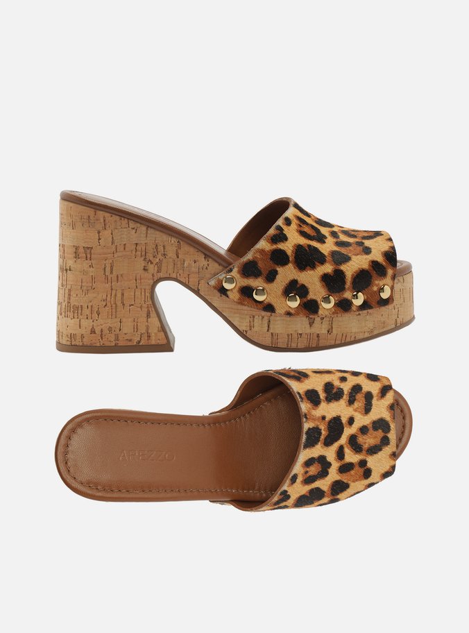 Tamanco Animal Print Meia Pata Cortiça