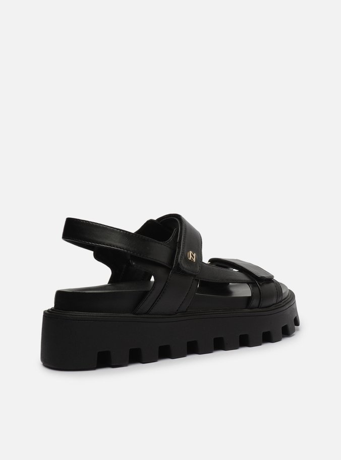 Sandália Papete Preta Couro Flatform Tratorada