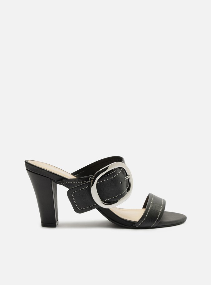 Sandália Preta Couro Salto Bloco