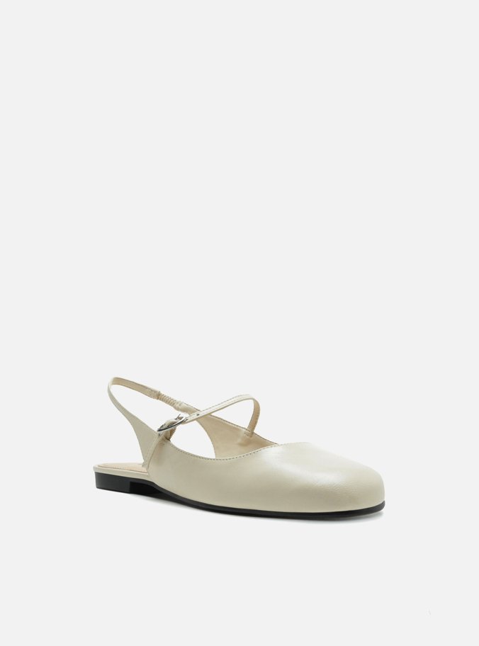 Sapatilha Boneca Off-White Couro Tira Slingback