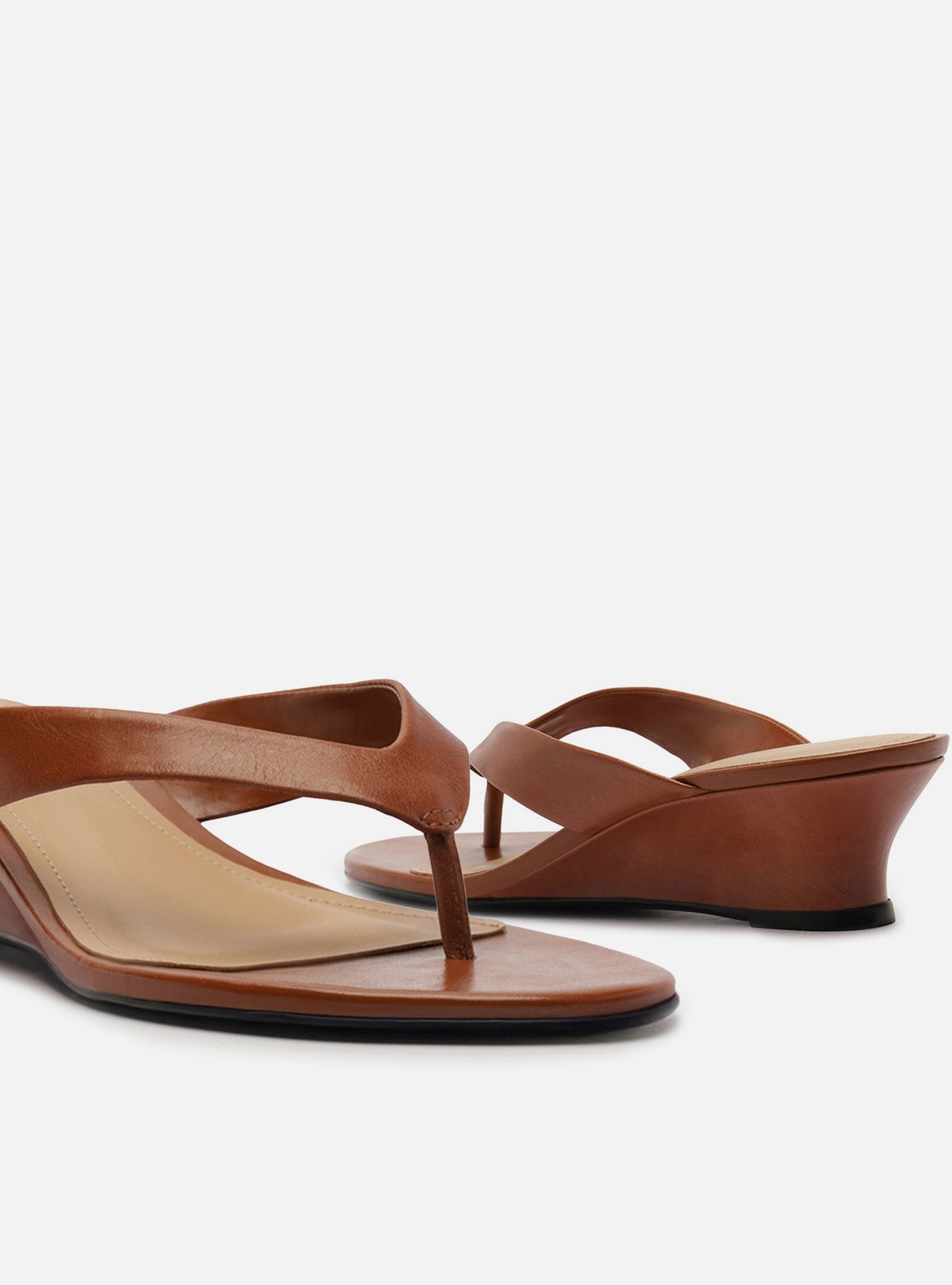 Tamanco Marrom Couro Salto Anabela Flip Flop — foto 4