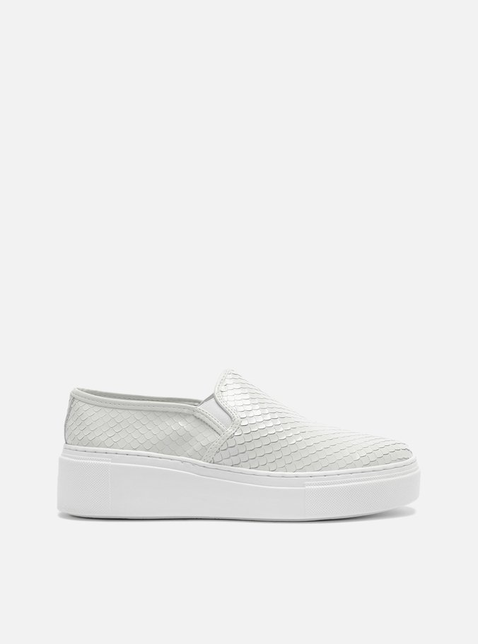 Slip On Branco Sola Alta Bico Redondo