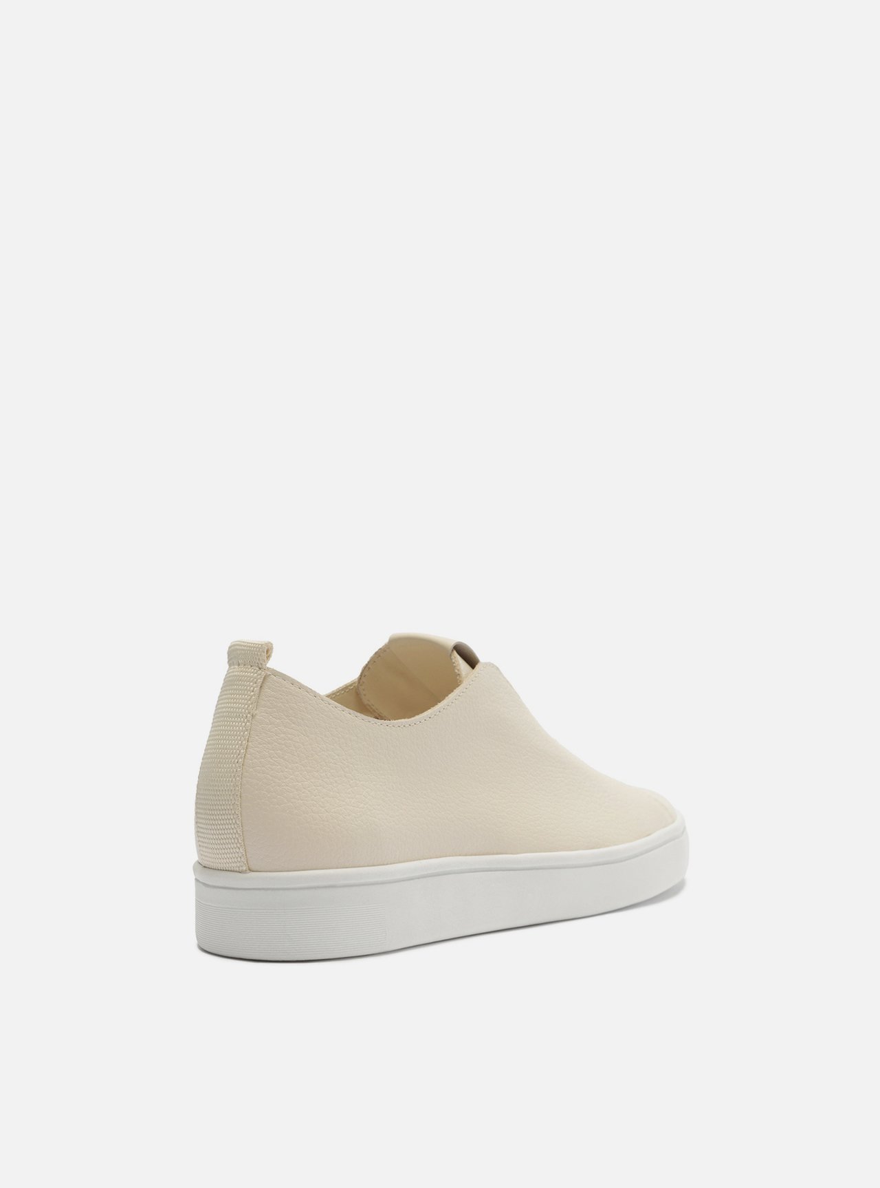 Tênis Slip On Off-White Couro Tag — foto 3