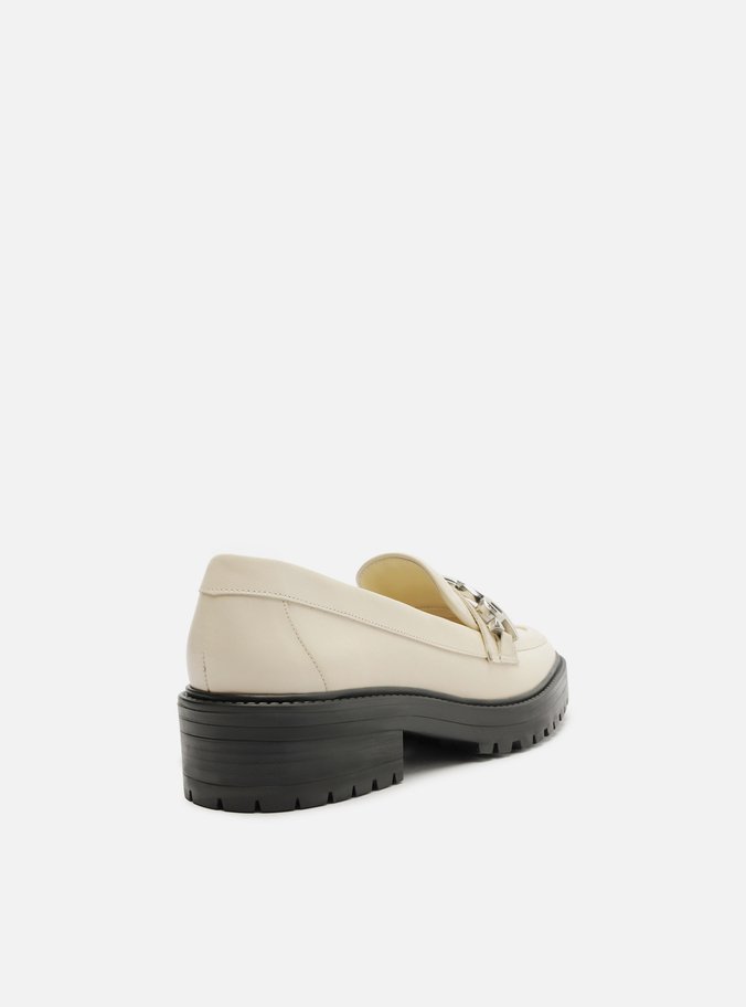 Mocassim Branco Couro Tratorado Corrente