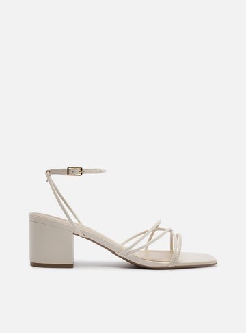 Sandália Off White Salto Bloco Tiras Finas Fivela