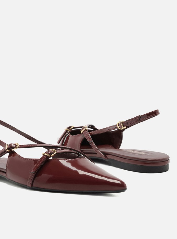 Sapatilha Bordô Verniz Slingback Tiras Fivelas