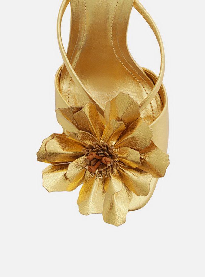 Mule Dourada Couro Salto Fino Flor