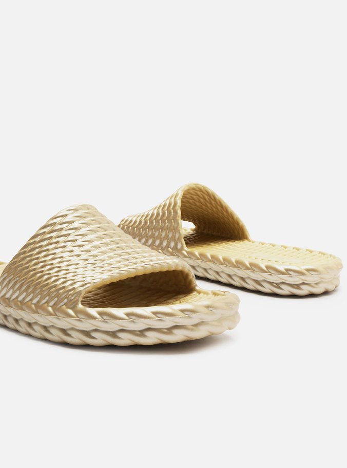 Chinelo Slide Dourado Marrocos La Sirene
