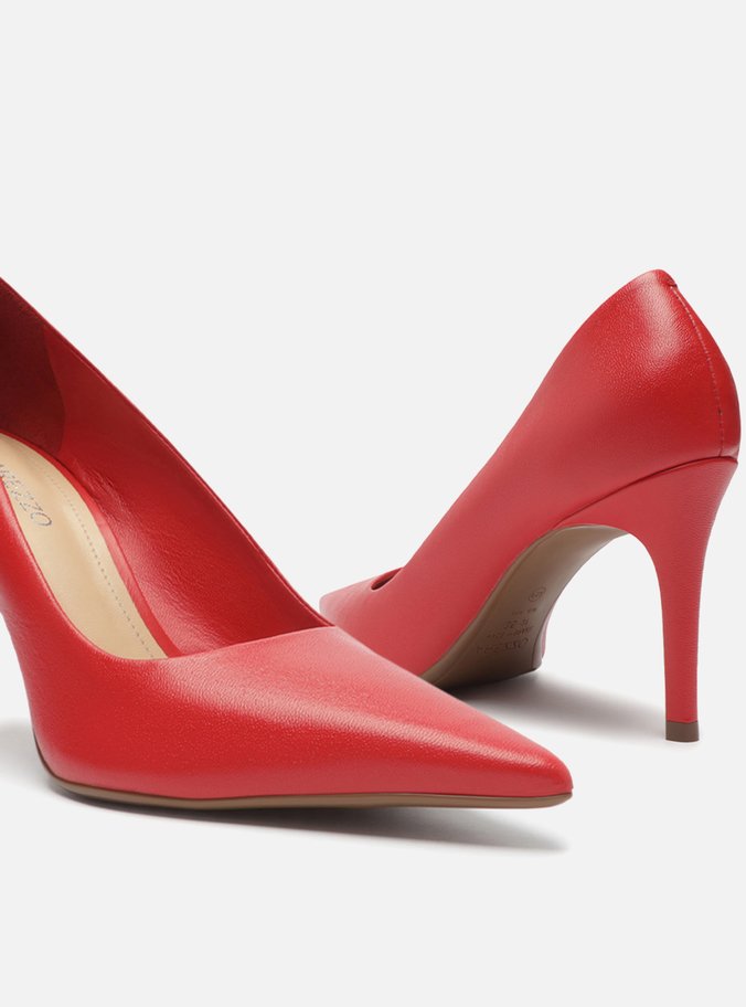 Scarpin Vermelho Couro Salto Fino Bico Fino