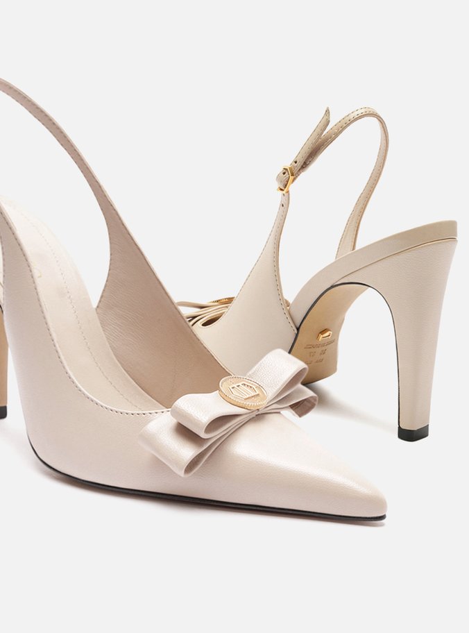 Scarpin Branco Couro Bico Fino Slingback Laço