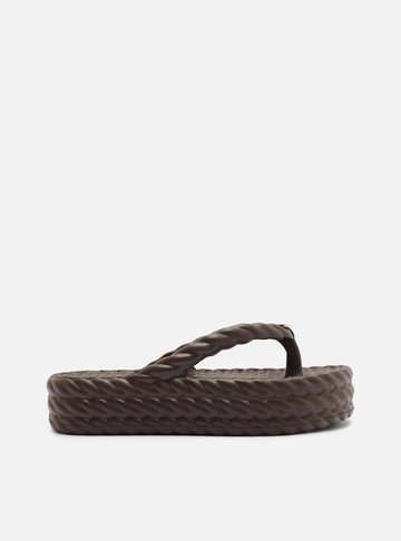 Arezzo — Chinelo de Dedo Marrom Flatform Tressê Brizza
