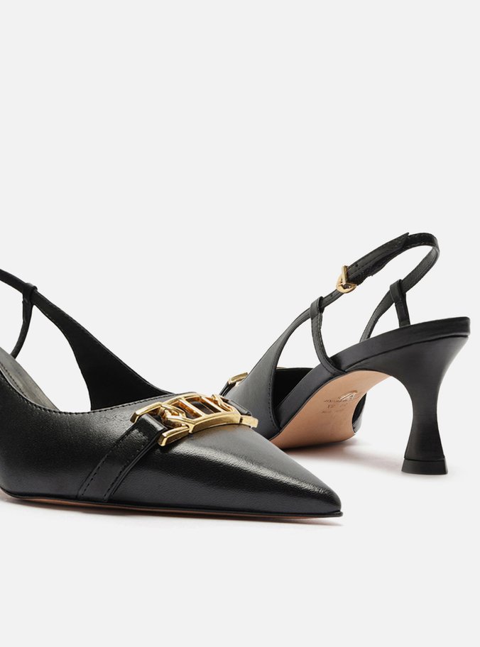 Scarpin Preto Couro Bico Fino Slingback Metal
