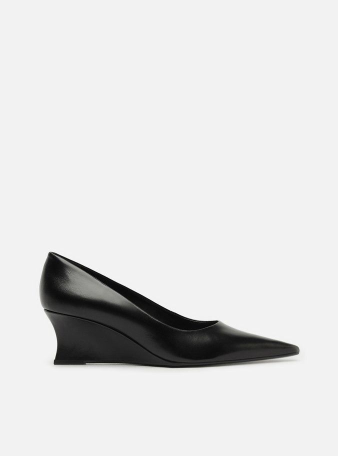 Scarpin Preto Couro Salto Baixo Anabela Bico Fino