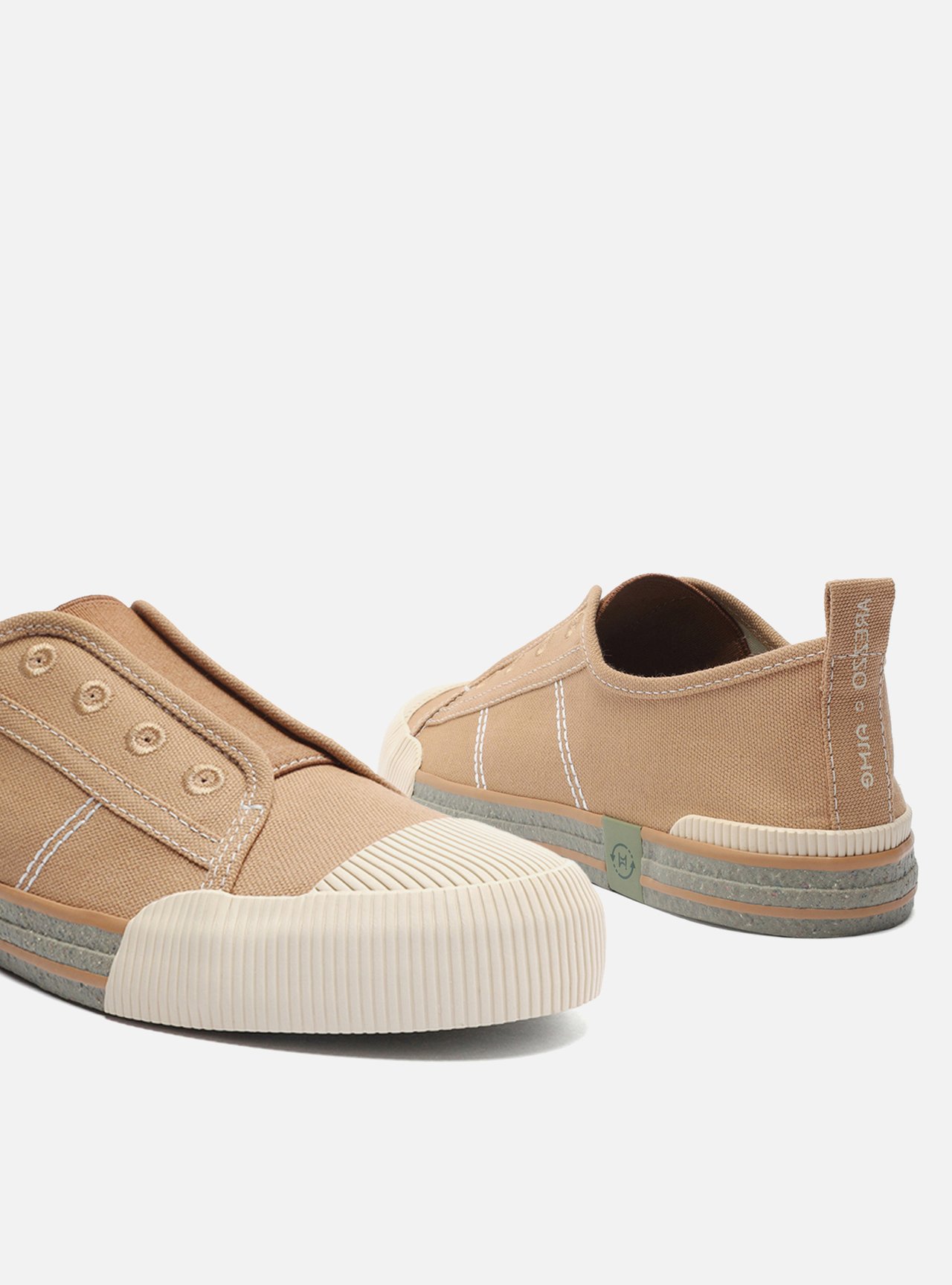 Tênis Slip On Marrom Lona Collab Alme — foto 4