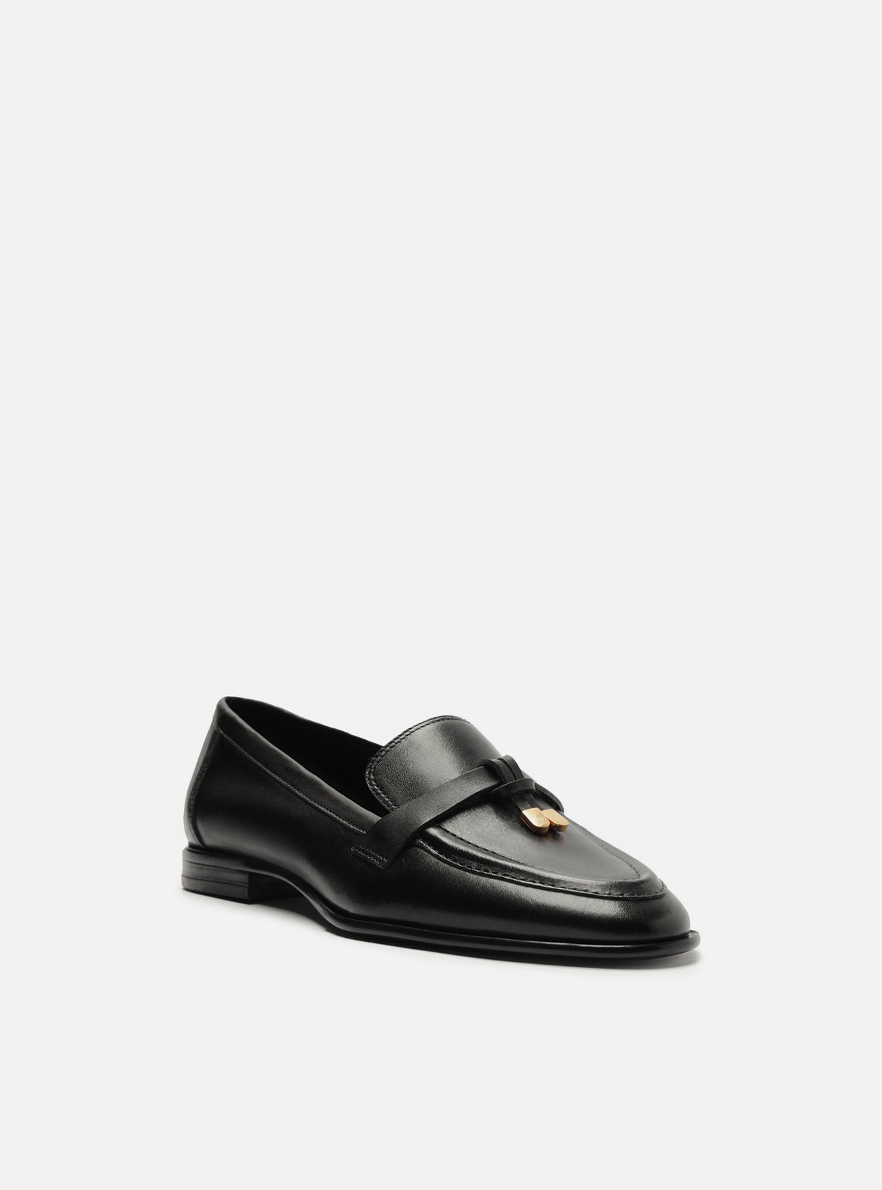 Mocassim Preto Couro Detalhe Tira — foto 2