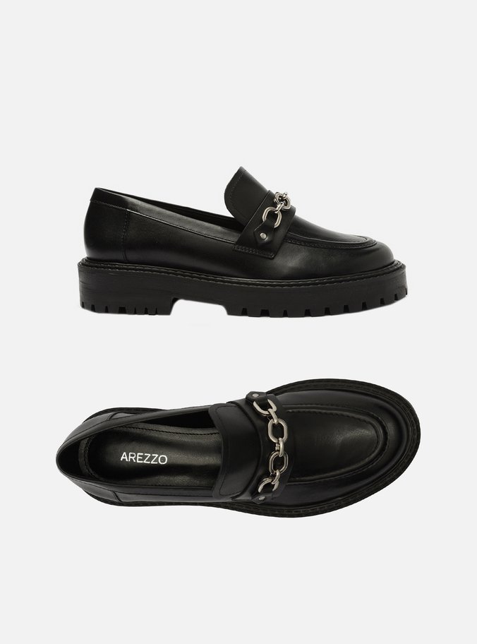 Mocassim Preto Couro Tratorado Corrente Metal