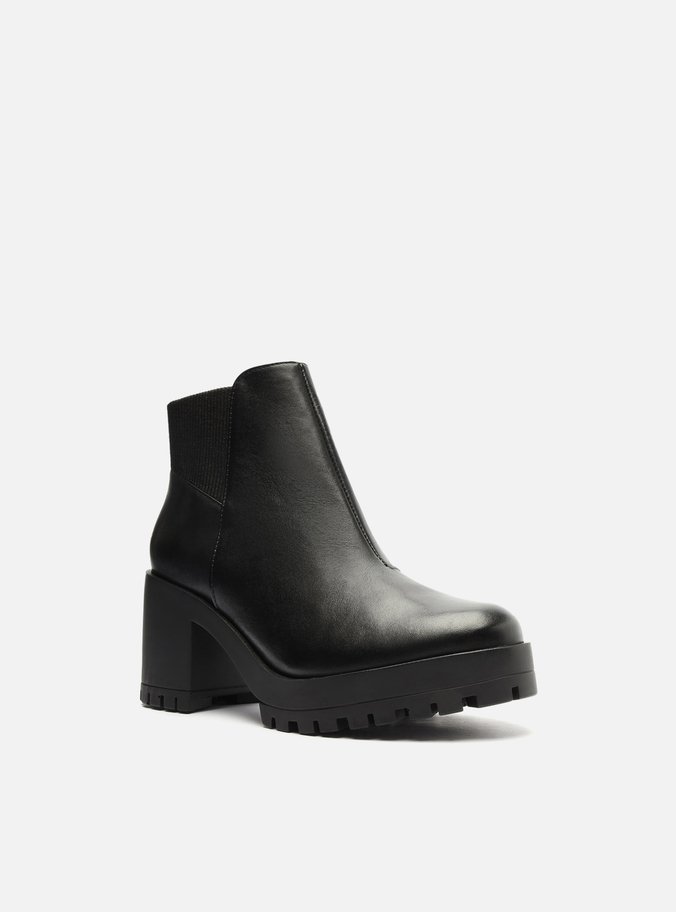 Bota tratorada online arezzo