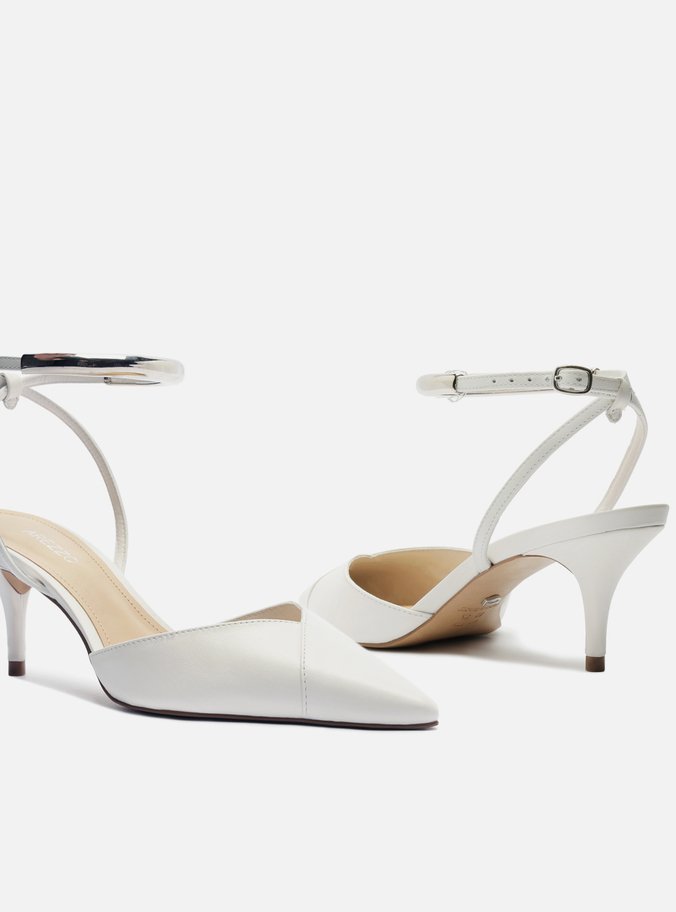 Scarpin Branco Couro Salto Kitten Tira Metal