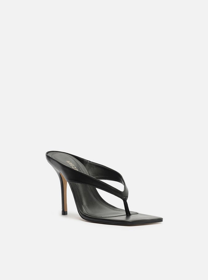 Tamanco Preto Couro Salto Alto Thong
