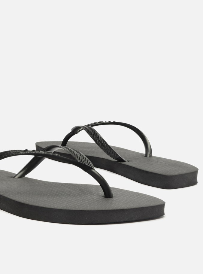 Chinelo de Dedo Preto Leaf Brizza