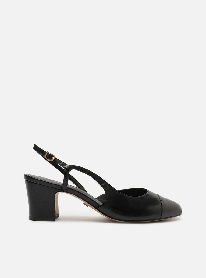 Scarpin Preto Couro Bico Redondo Cap Toe