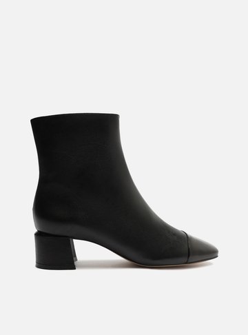 Bota Preta Couro Cano Curto Cap Toe Verniz