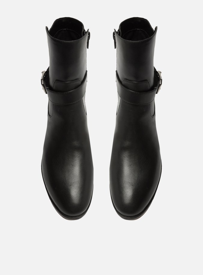 Bota Preta Couro Cano Curto Savannah