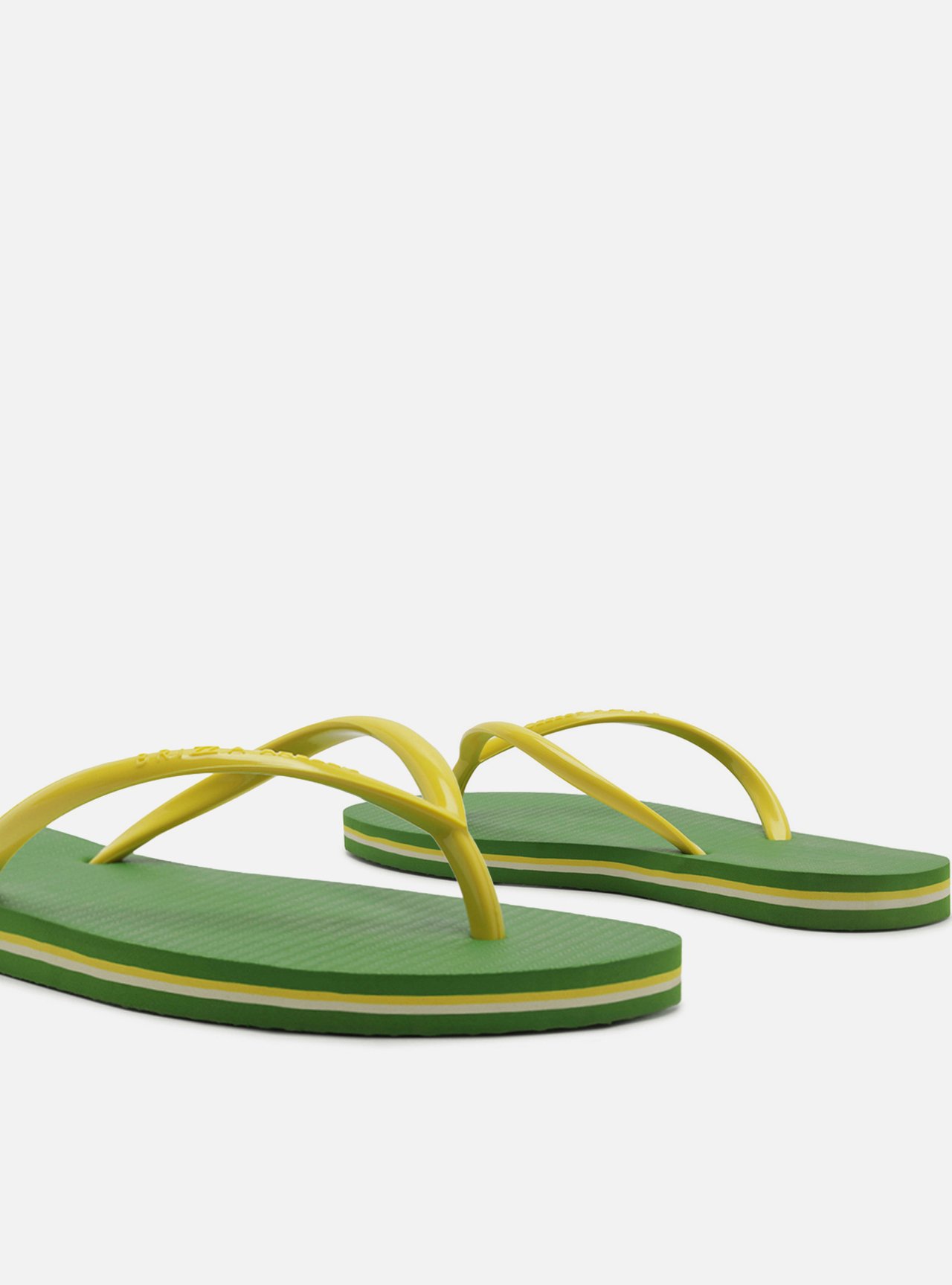 Chinelo de Dedo Amarelo Plataforma Tiras Brizza — foto 4