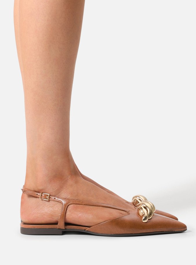 Sapatilha Marrom Couro Bico Fino Slingback