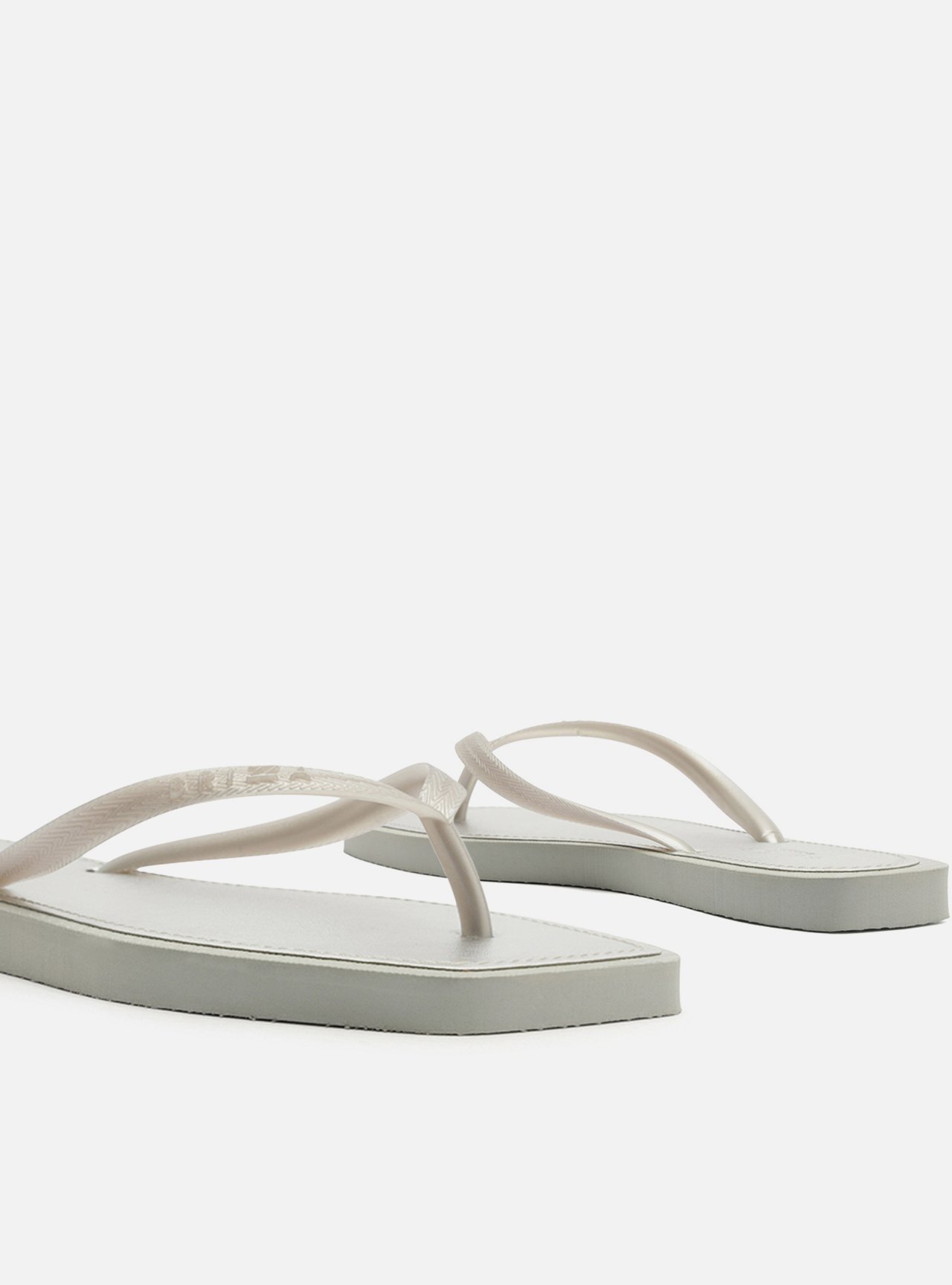 Chinelo de Dedo Prata Recouro Square Brizza — foto 4
