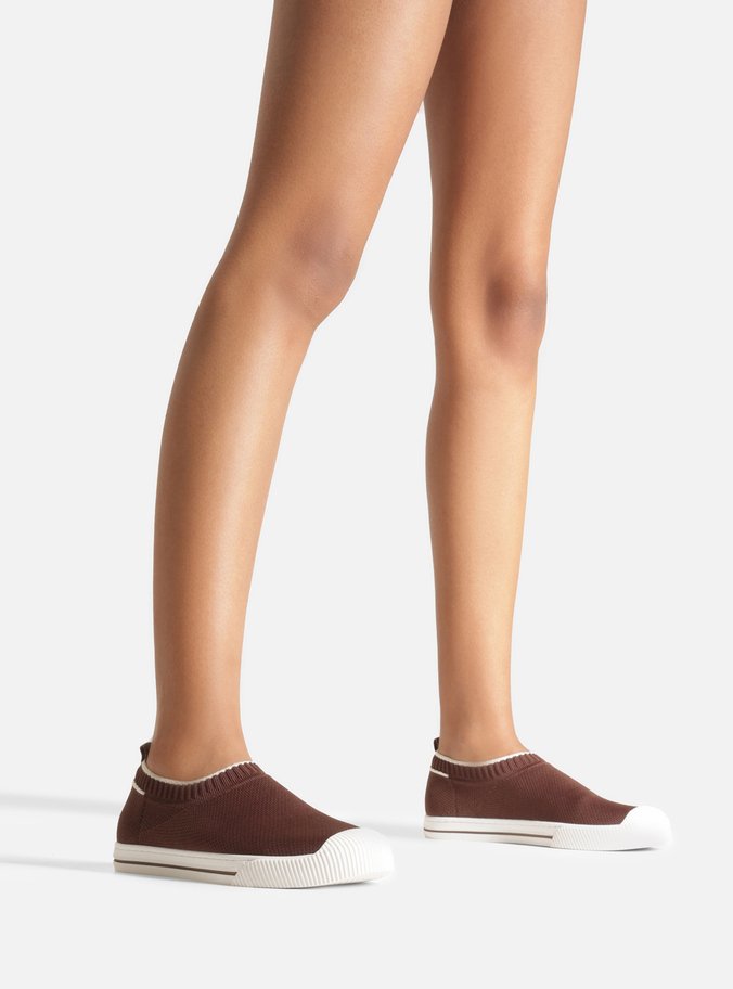 Tênis Slip On Marrom Knit Detalhe Branco
