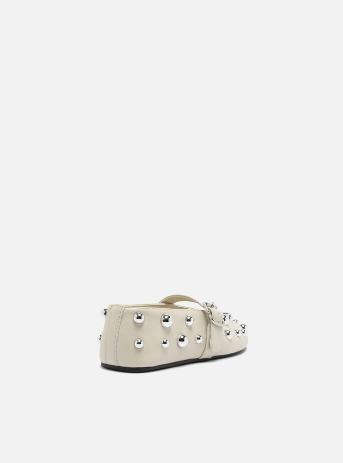 Sapatilha Branca Couro Studs